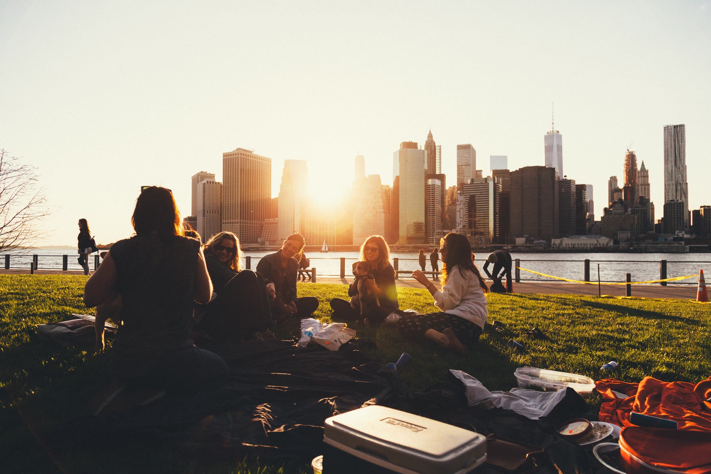 Spring travel nursing opportunities this year