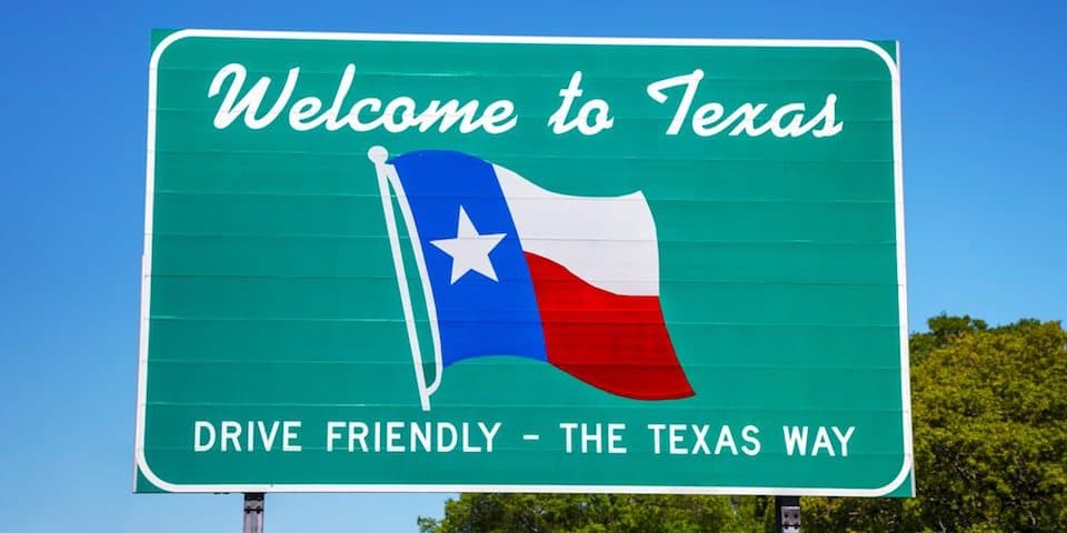 welcome-to-texas-highway-sign